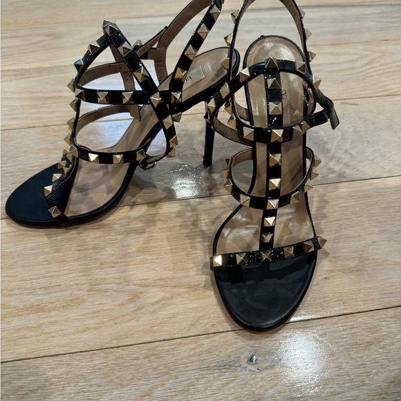Valentino Rockstud Sandal Women’s 37.5 US 7.5 - Picture 6 of 7